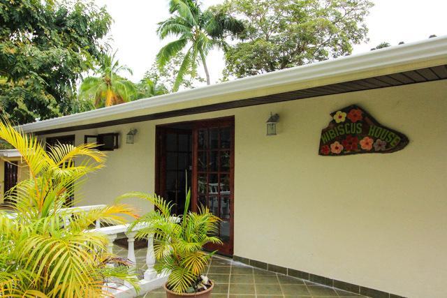 Hibiscus House Bed And Breakfast Contadora Island Exterior foto