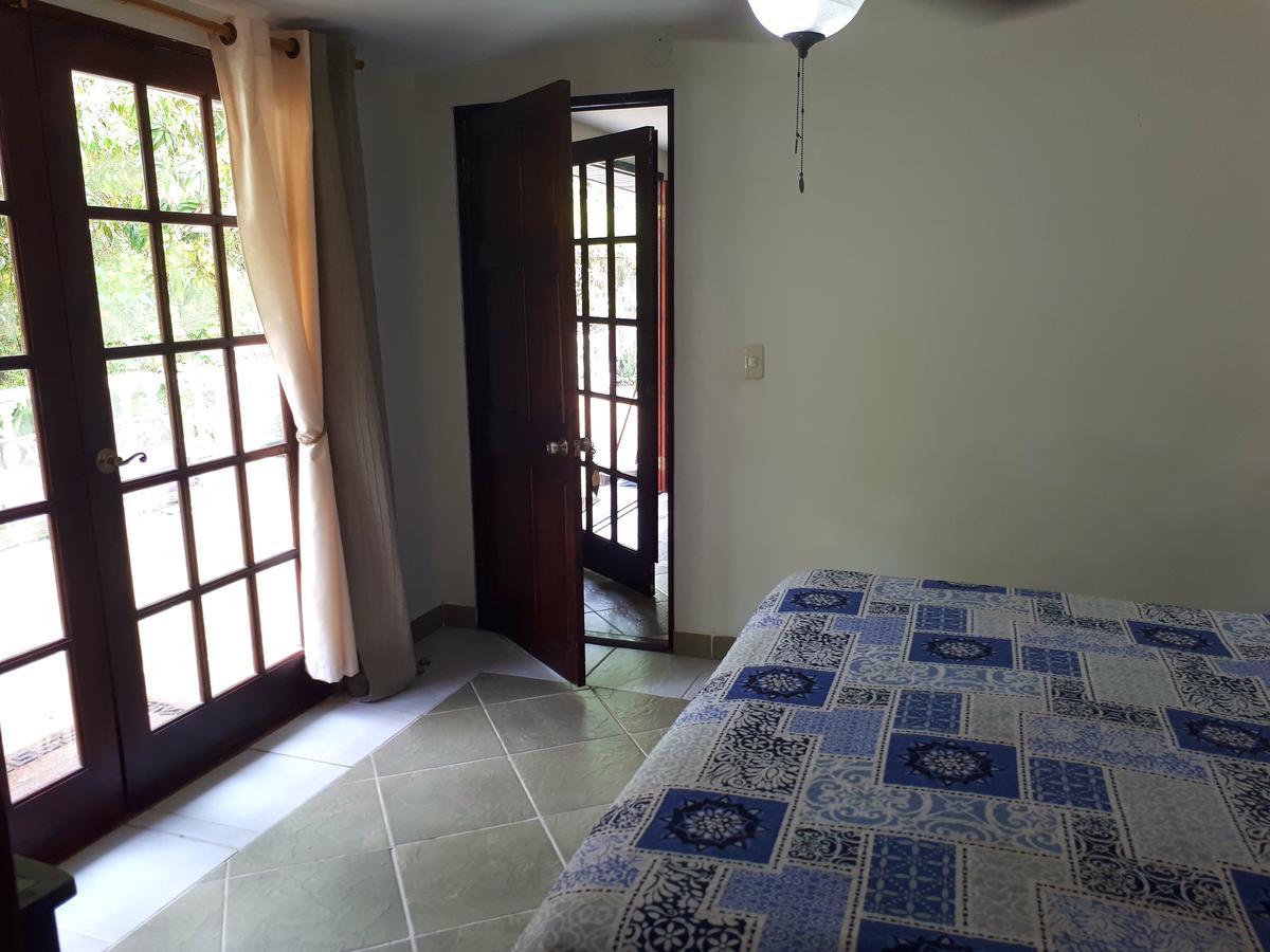 Hibiscus House Bed And Breakfast Contadora Island Exterior foto
