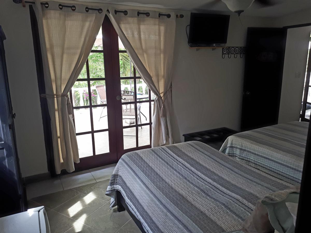 Hibiscus House Bed And Breakfast Contadora Island Exterior foto